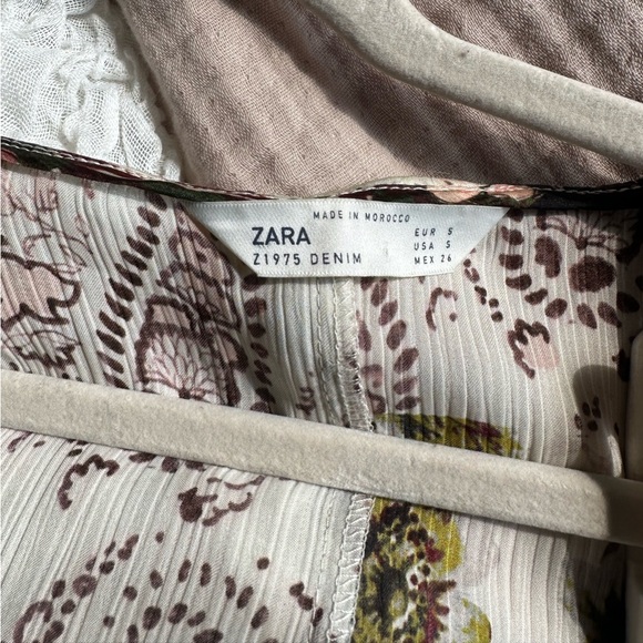 Zara dress - Picture 4 of 7